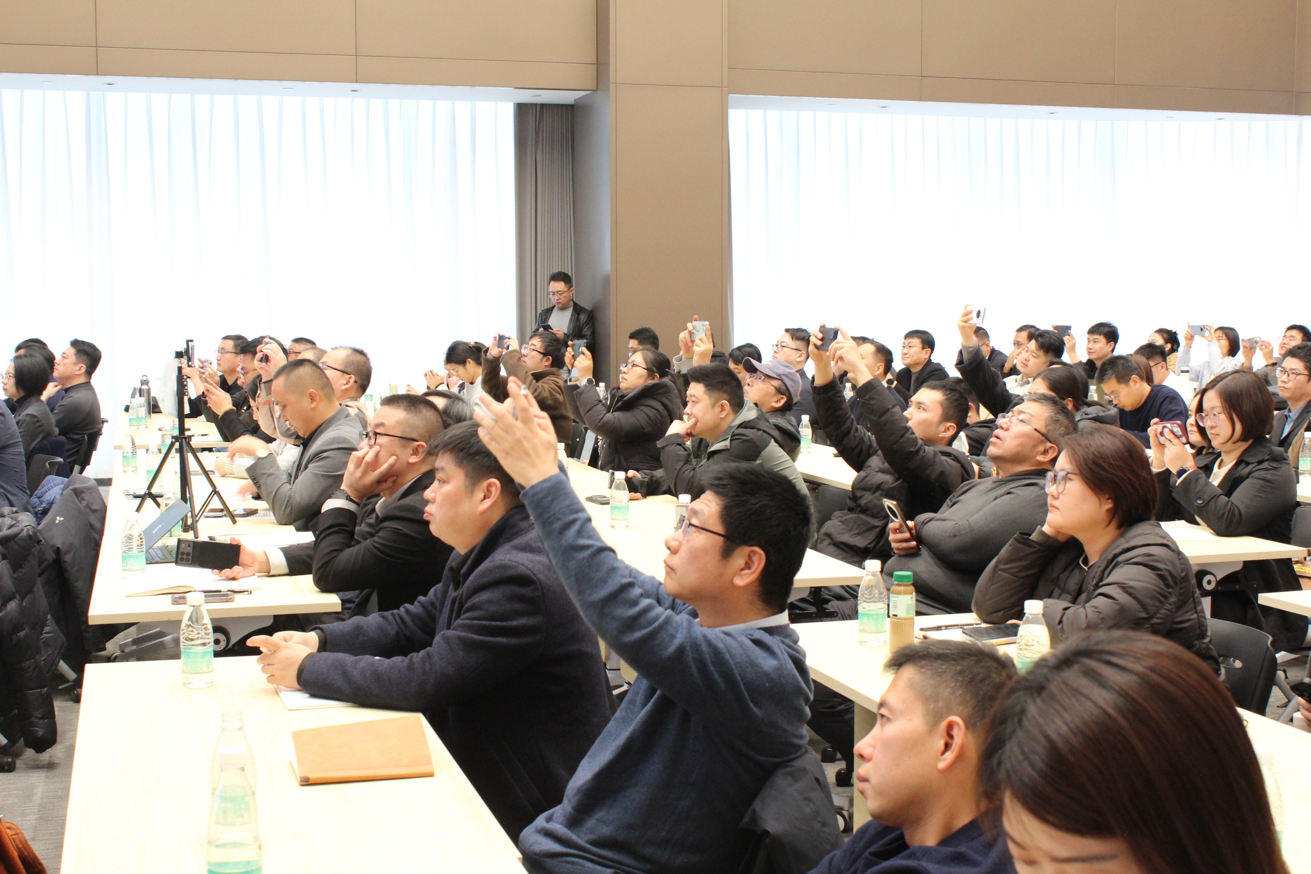 aab1e71d734642498c1f4416a59115bc.jpg aab1e71d734642498c1f4416a59115bc.jpg